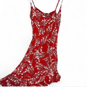VICI XS Red Floral Mini Dress Open Back Ruffle Skirt